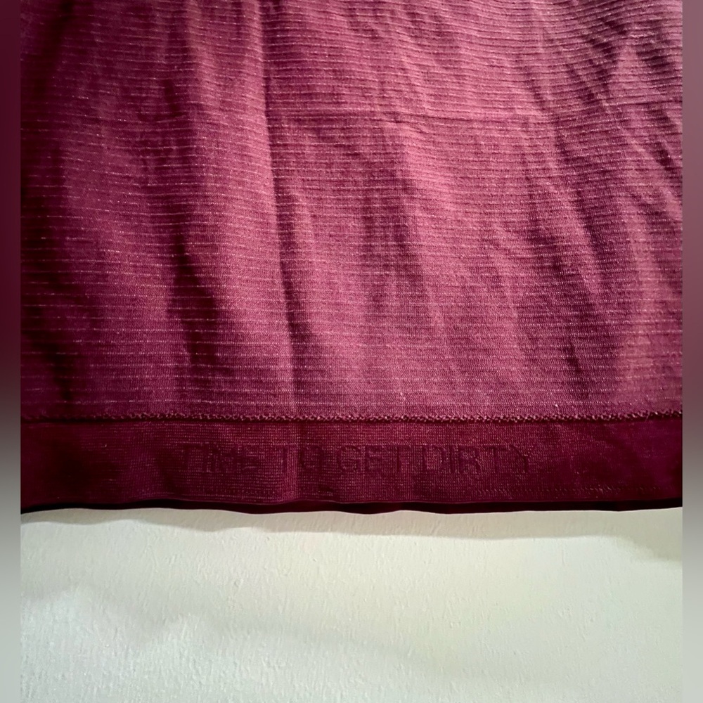 lululemon athletica | Men’s Maroon Short Sleeve Tee - Picture 7 of 9